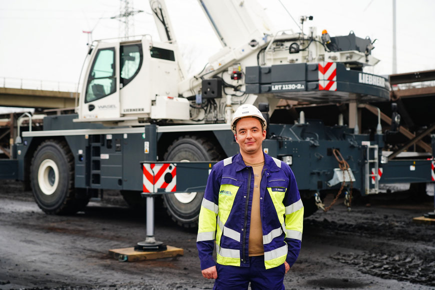 The long arm of Garzweiler: Liebherr RT crane at RWE